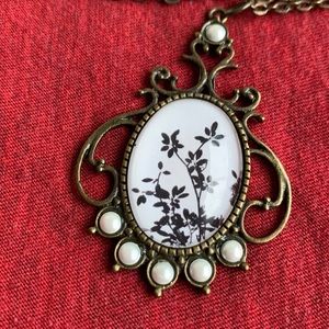 Vintage Flower Necklace